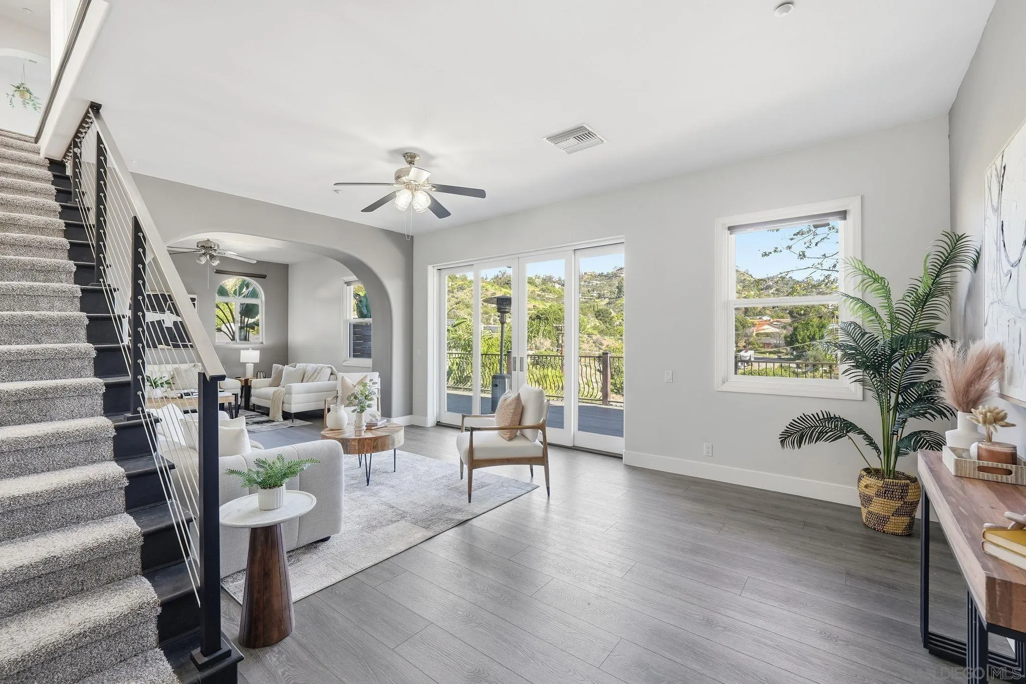 https://cdn.realtyfeed.com/cdn/127/260003042/b83370e49d4a38c3cf51052f9aa3b5ff.webp