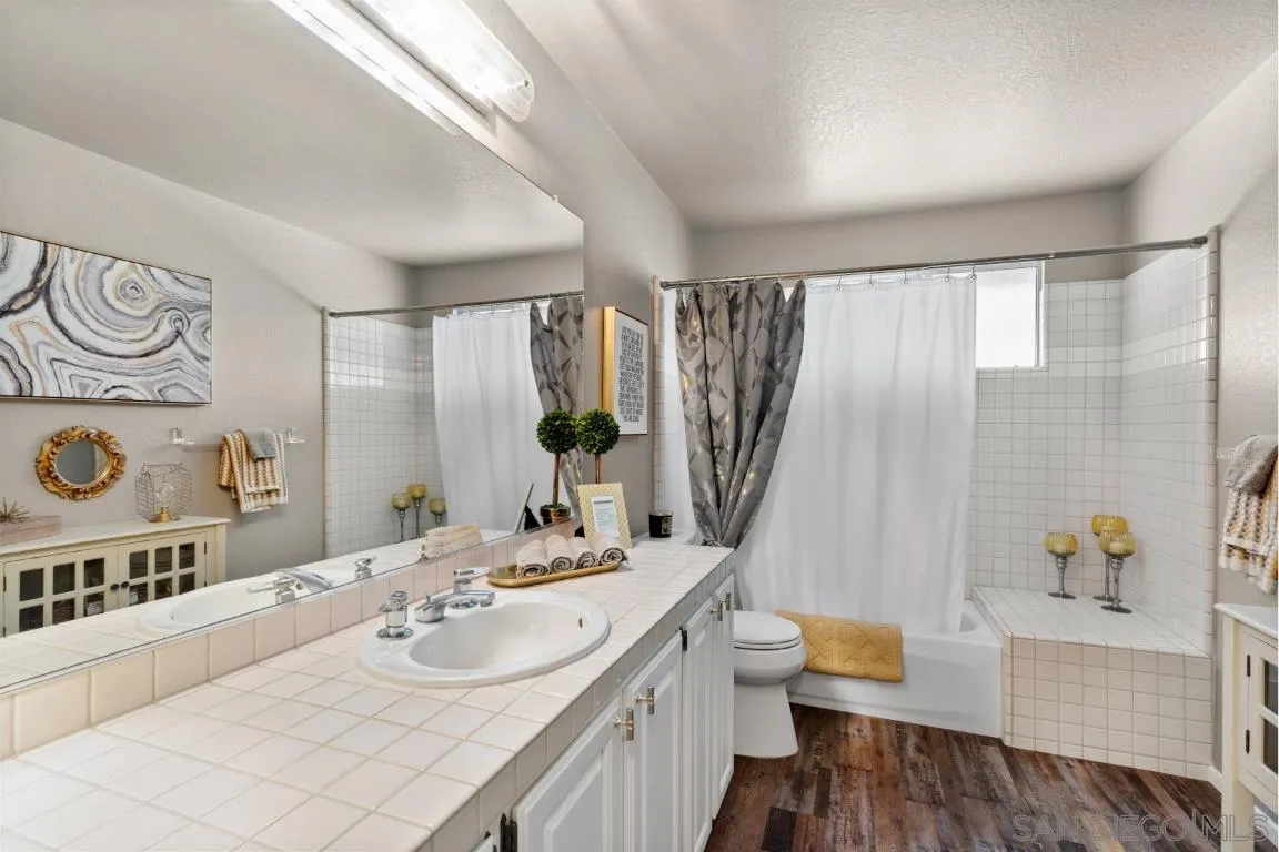 https://cdn.realtyfeed.com/cdn/127/260003044/a38cddad89571e18e195d87cf2cc8558.webp
