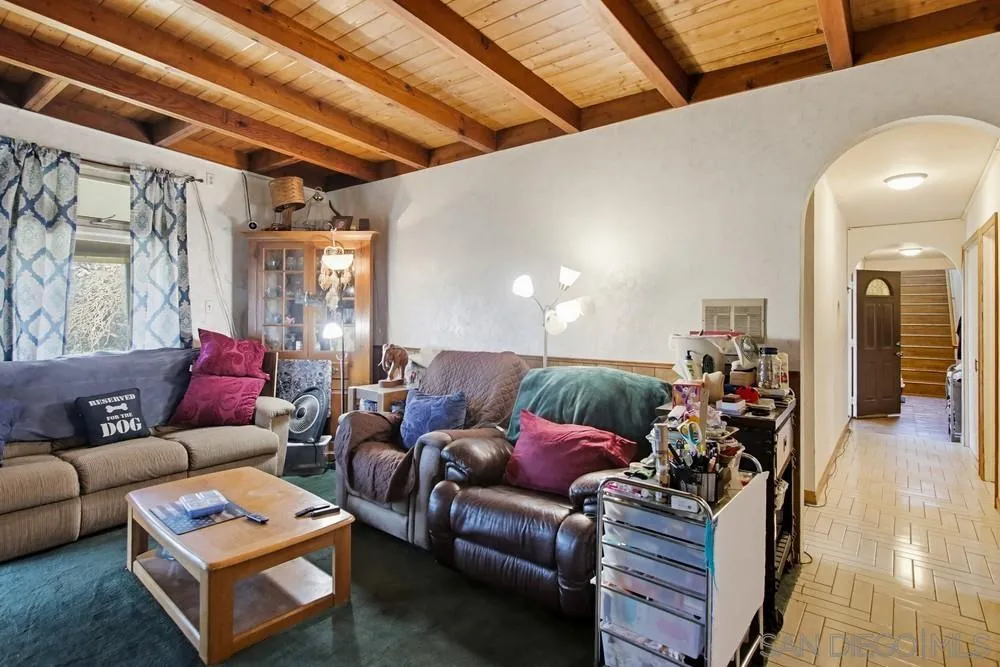 https://cdn.realtyfeed.com/cdn/127/260003048/df038047296a82da952c5d1b6aa8f522.webp