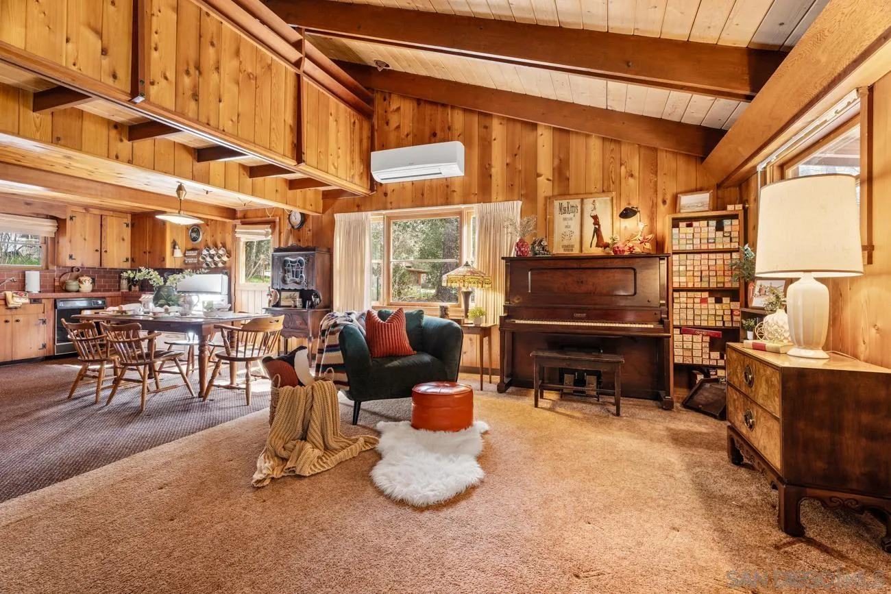 https://cdn.realtyfeed.com/cdn/127/260003050/194f9a166bc25e0c1fa7afbd55f92029.webp