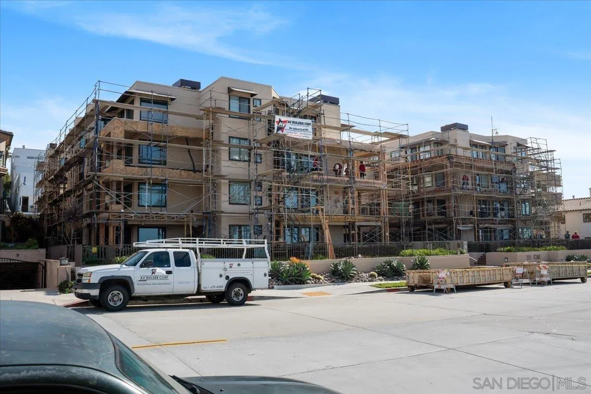 https://cdn.realtyfeed.com/cdn/127/260003057/0a59a07babe1d0f8827fde7078a6695f.webp