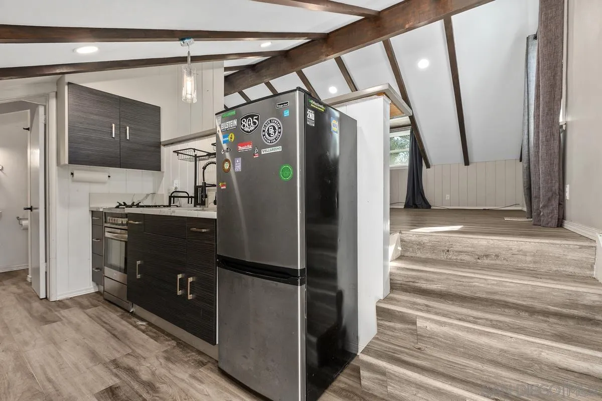 https://cdn.realtyfeed.com/cdn/127/260003058/21c3ad340daad0bc2b9f4847c3986a50.webp