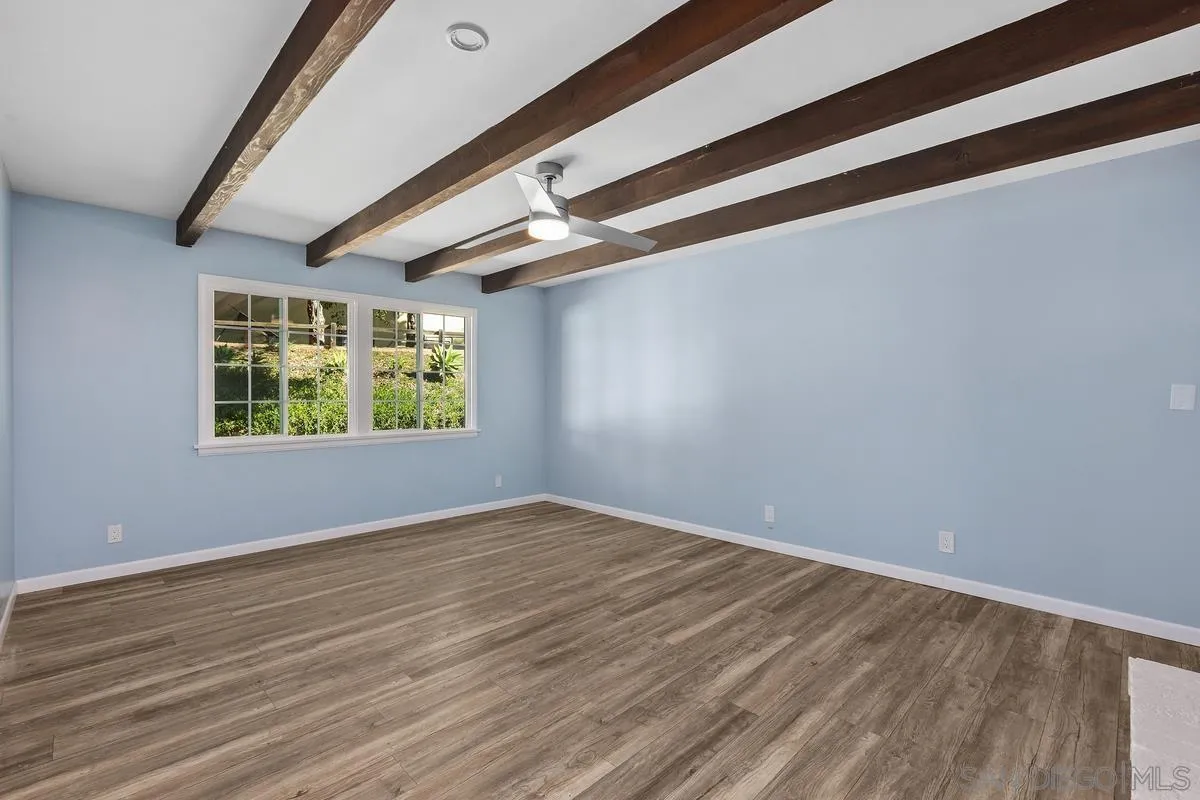 https://cdn.realtyfeed.com/cdn/127/260003058/c8437a72141e654388bb74b0f7a251e1.webp