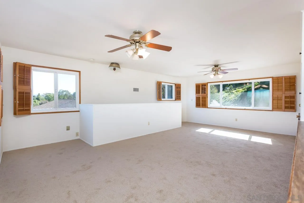 https://cdn.realtyfeed.com/cdn/127/260003067/baa942eacddbc1808bfb7831d58ae20a.webp