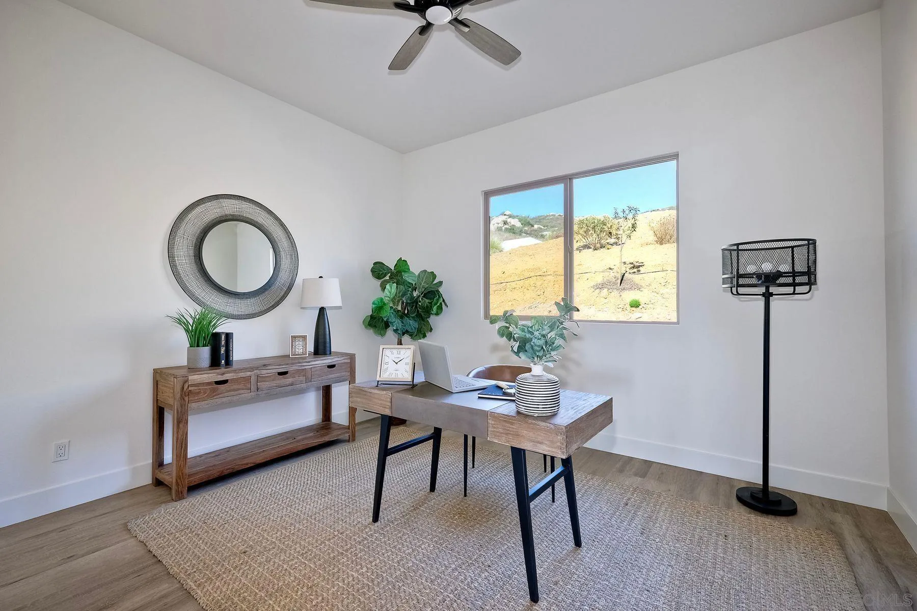 https://cdn.realtyfeed.com/cdn/127/260003074/18824d32e6a831931f8d4ef6921841fd.webp
