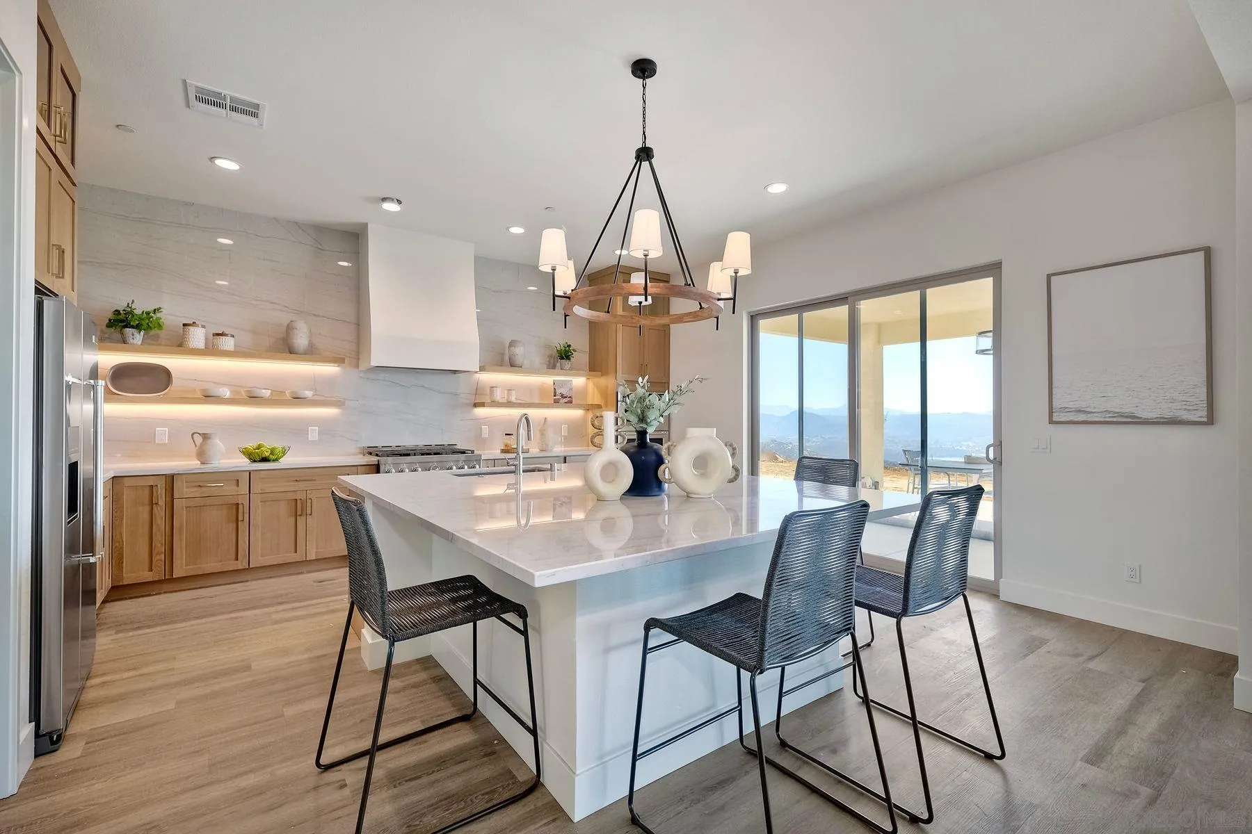 https://cdn.realtyfeed.com/cdn/127/260003074/4b5720a13c9e15f4d63614cdb12bdef8.webp