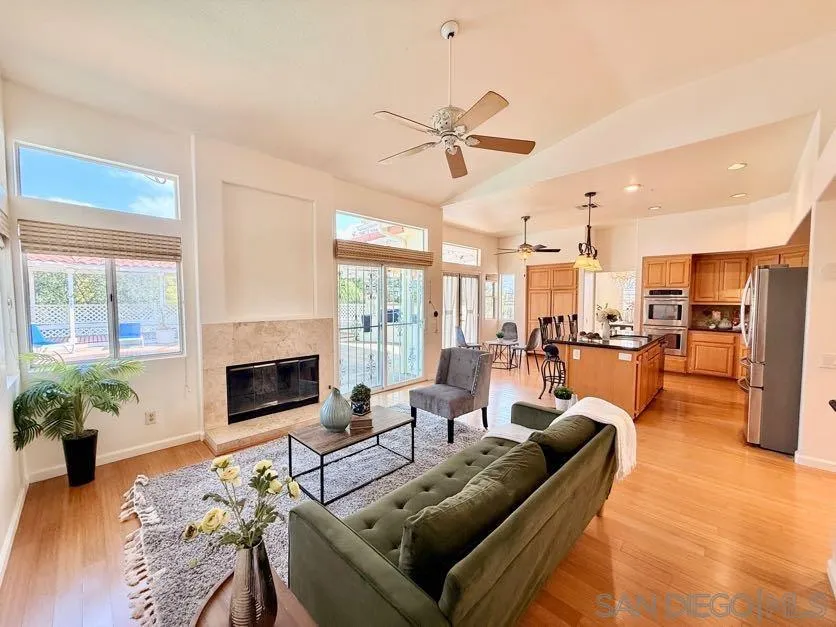 https://cdn.realtyfeed.com/cdn/127/260003078/179aba11d1adcba8cbe3ff2d752051c4.webp