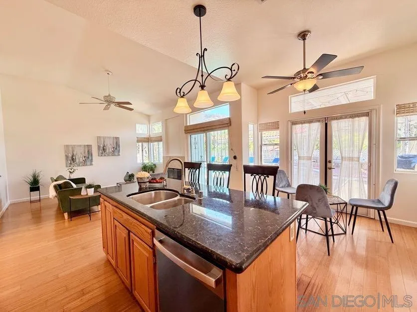 https://cdn.realtyfeed.com/cdn/127/260003078/50a628bda384b711e42e805397a416d7.webp