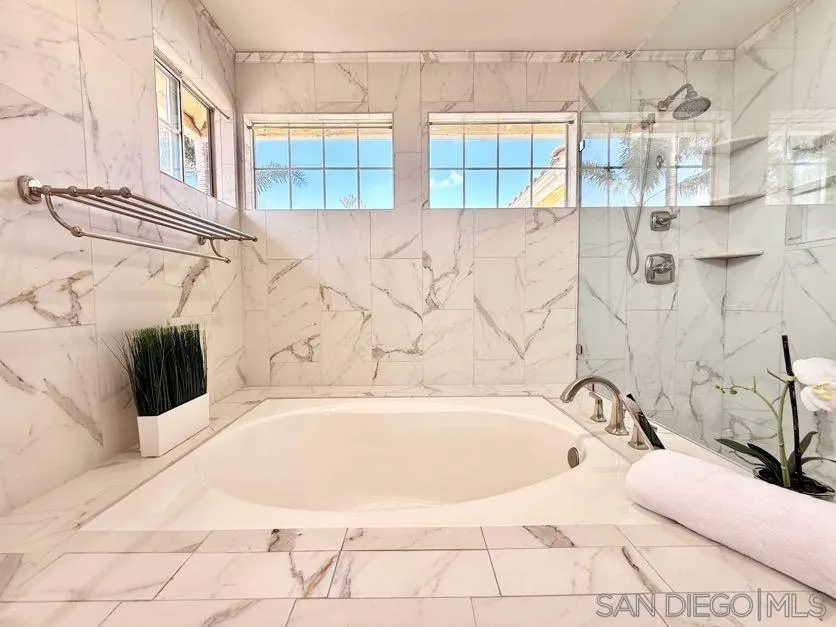 https://cdn.realtyfeed.com/cdn/127/260003078/bf2e5f756ddbfe0e761750b7eda5723b.webp