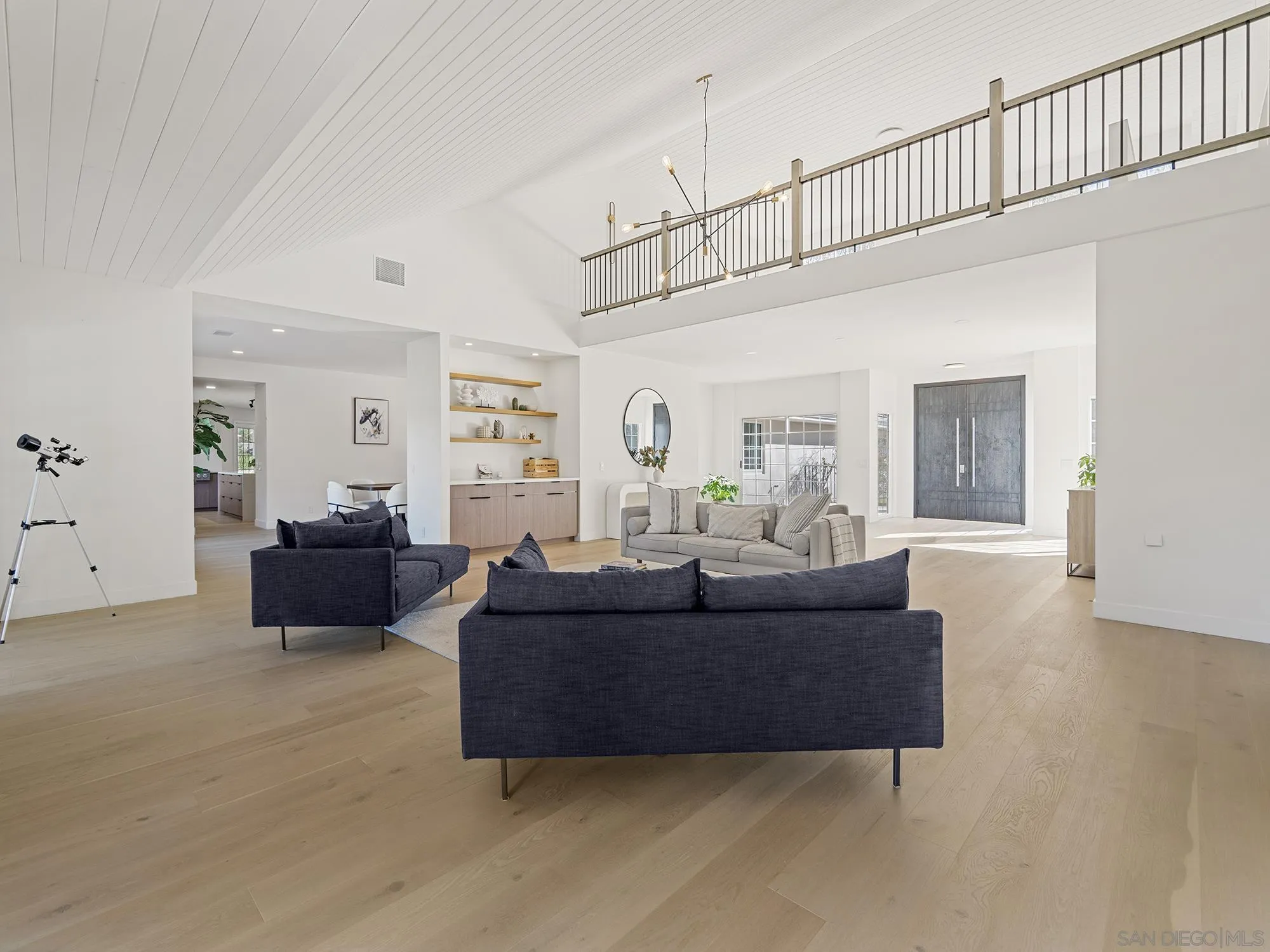 https://cdn.realtyfeed.com/cdn/127/260003088/92ba9ff0f5a118c82855863e49686e0c.webp