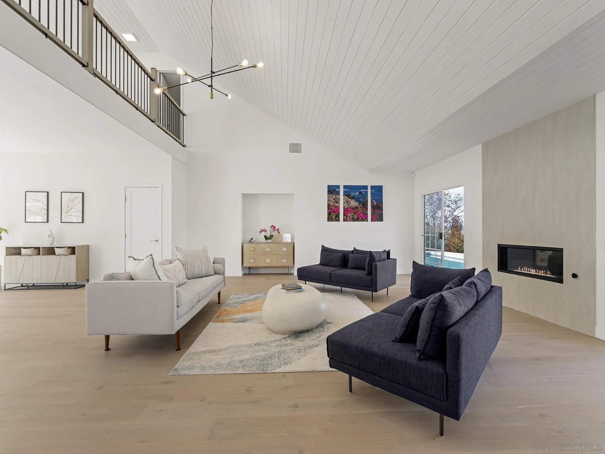 https://cdn.realtyfeed.com/cdn/127/260003088/94e7853ac9eec7363299144a7c1c00b5.webp