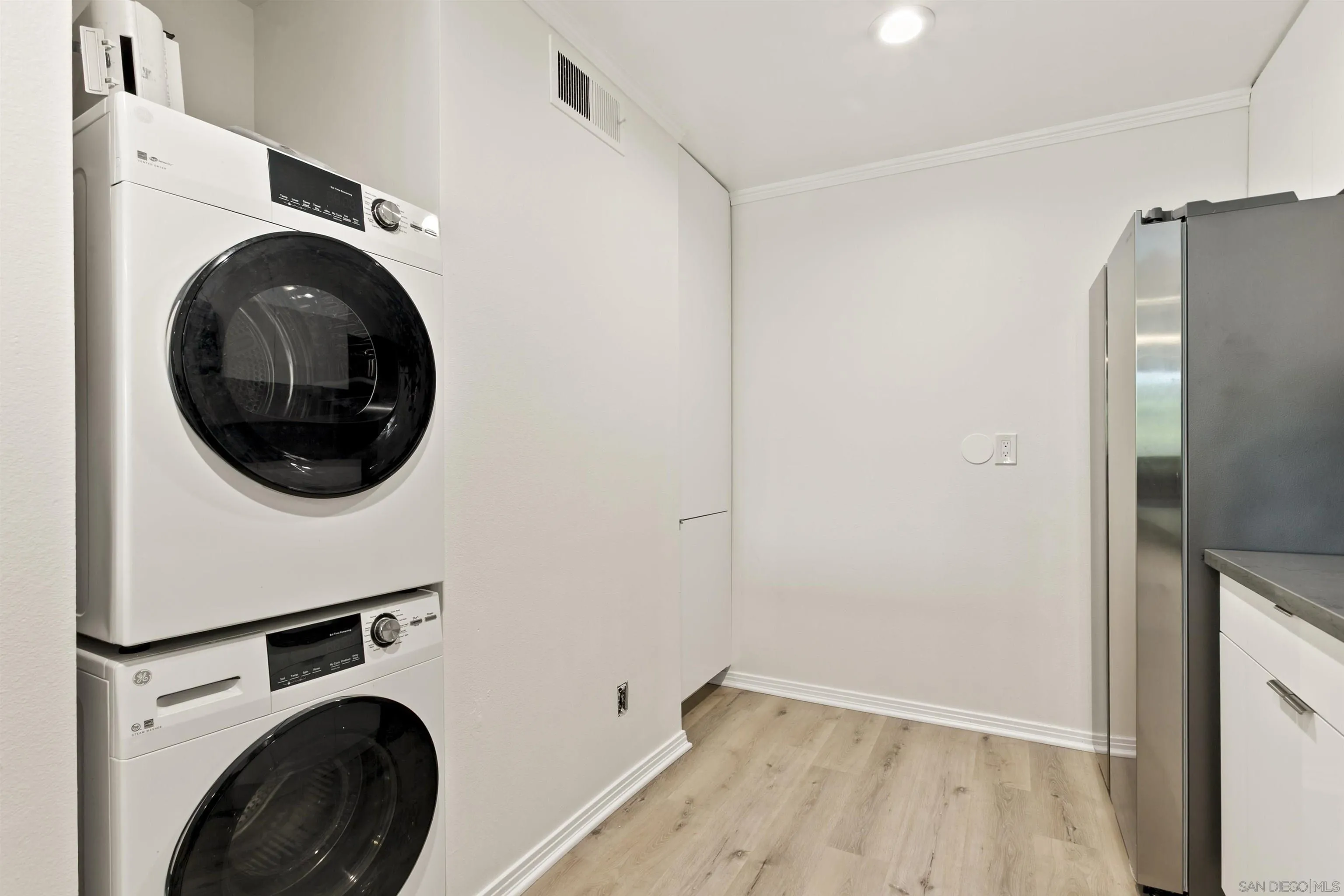 Photo #10: 260003090 Listing: Photo #10