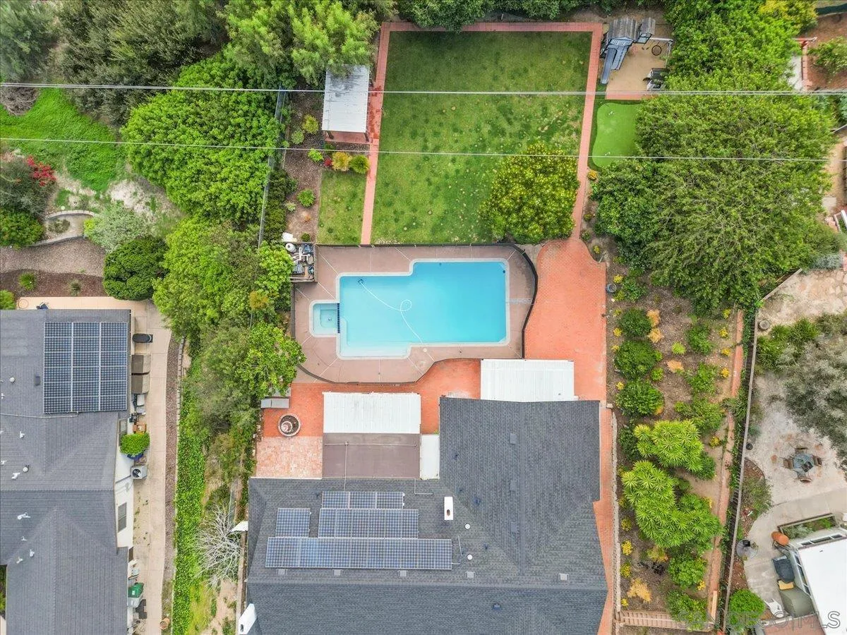 https://cdn.realtyfeed.com/cdn/127/260003095/104411166eb85254a80bde097e08257c.webp
