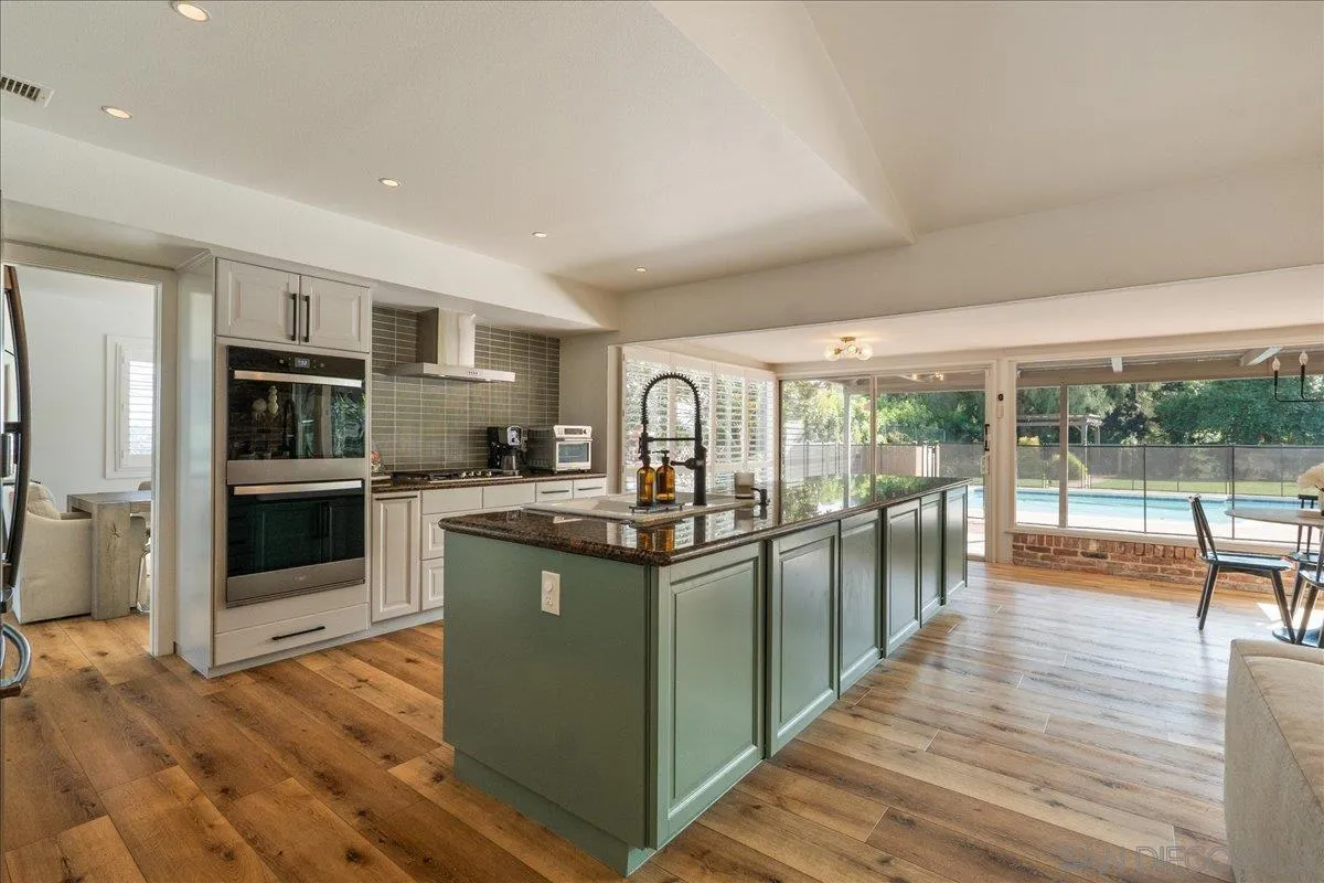 https://cdn.realtyfeed.com/cdn/127/260003095/f03f56617299cf56038b174f32c291f6.webp