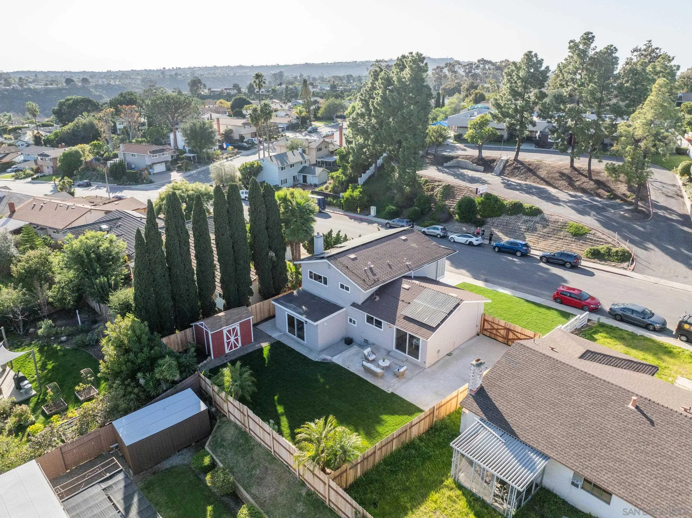 https://cdn.realtyfeed.com/cdn/127/260003103/1267519533a7b0aa6b8eaafc8c065a36.webp