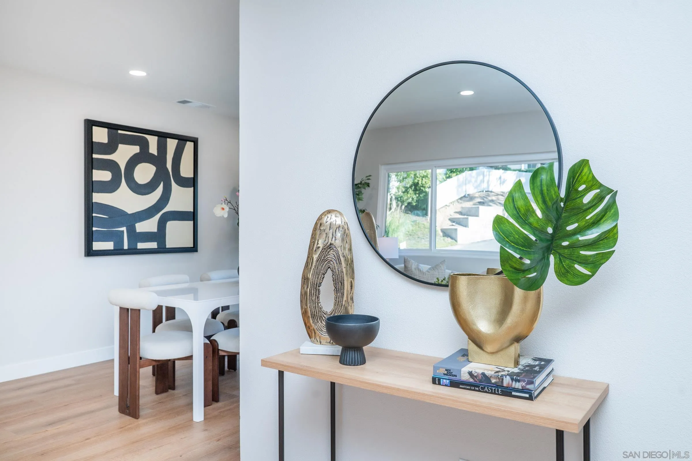 https://cdn.realtyfeed.com/cdn/127/260003103/31d9cad5ee78701b9a9a26eedd9efc4b.webp