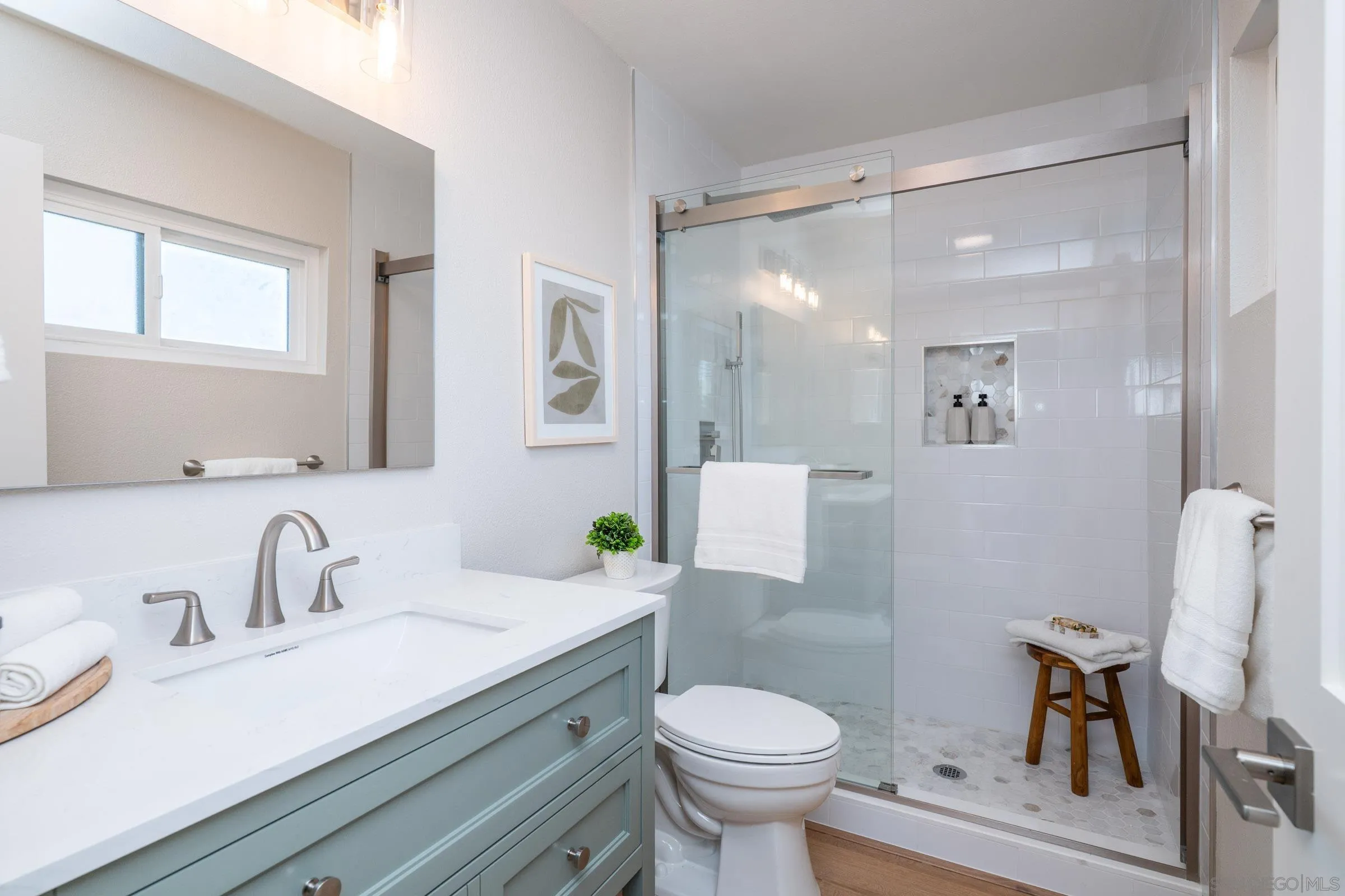 https://cdn.realtyfeed.com/cdn/127/260003103/5895b2597c1a3898ea65ca4f82ce8676.webp