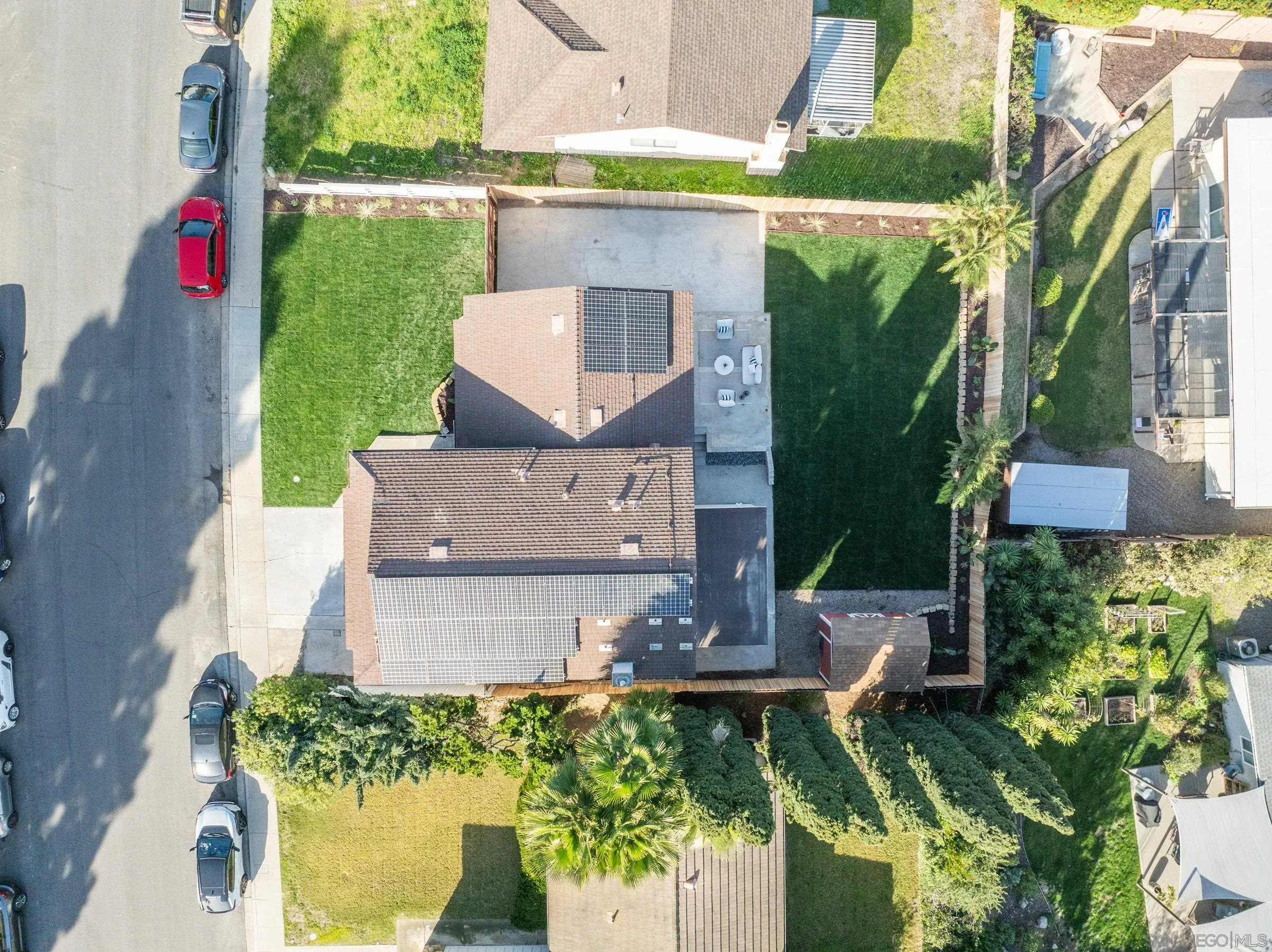 https://cdn.realtyfeed.com/cdn/127/260003103/631f397a02a1677be448629852e0ffc2.webp