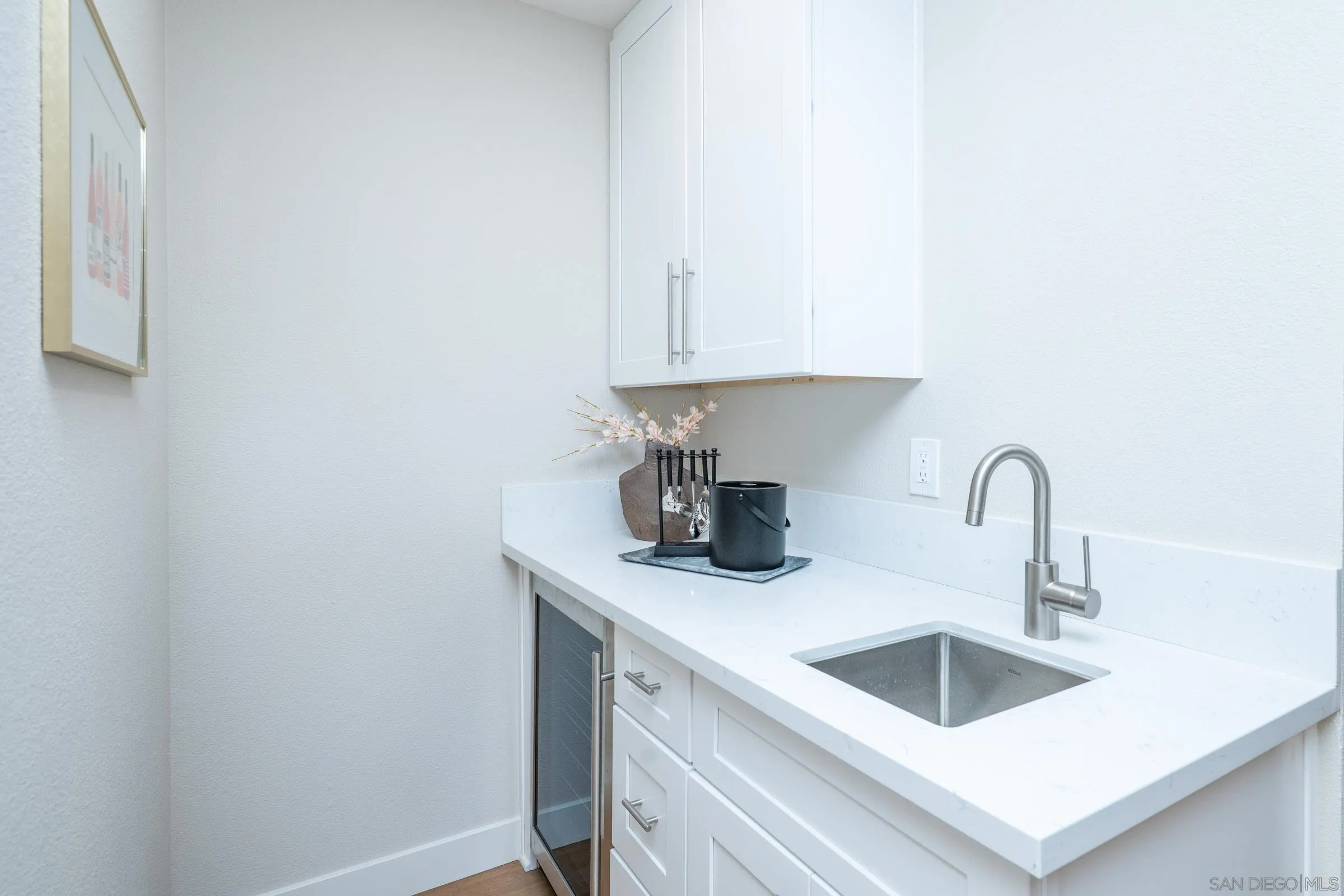 https://cdn.realtyfeed.com/cdn/127/260003103/ad063837715f4ea3554124c0b25c58be.webp