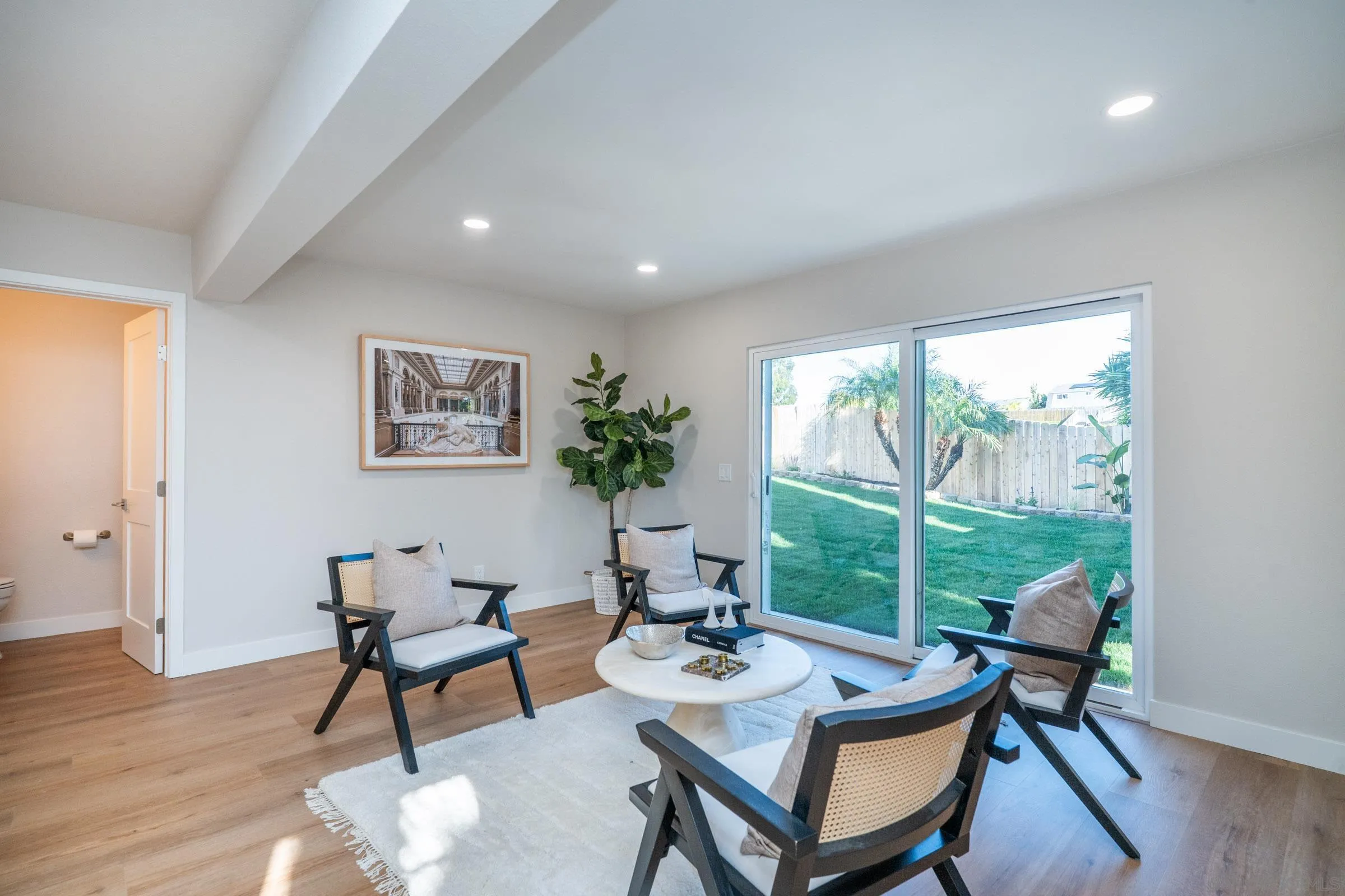 https://cdn.realtyfeed.com/cdn/127/260003103/b881e747e210072ea9d154f971828fa5.webp