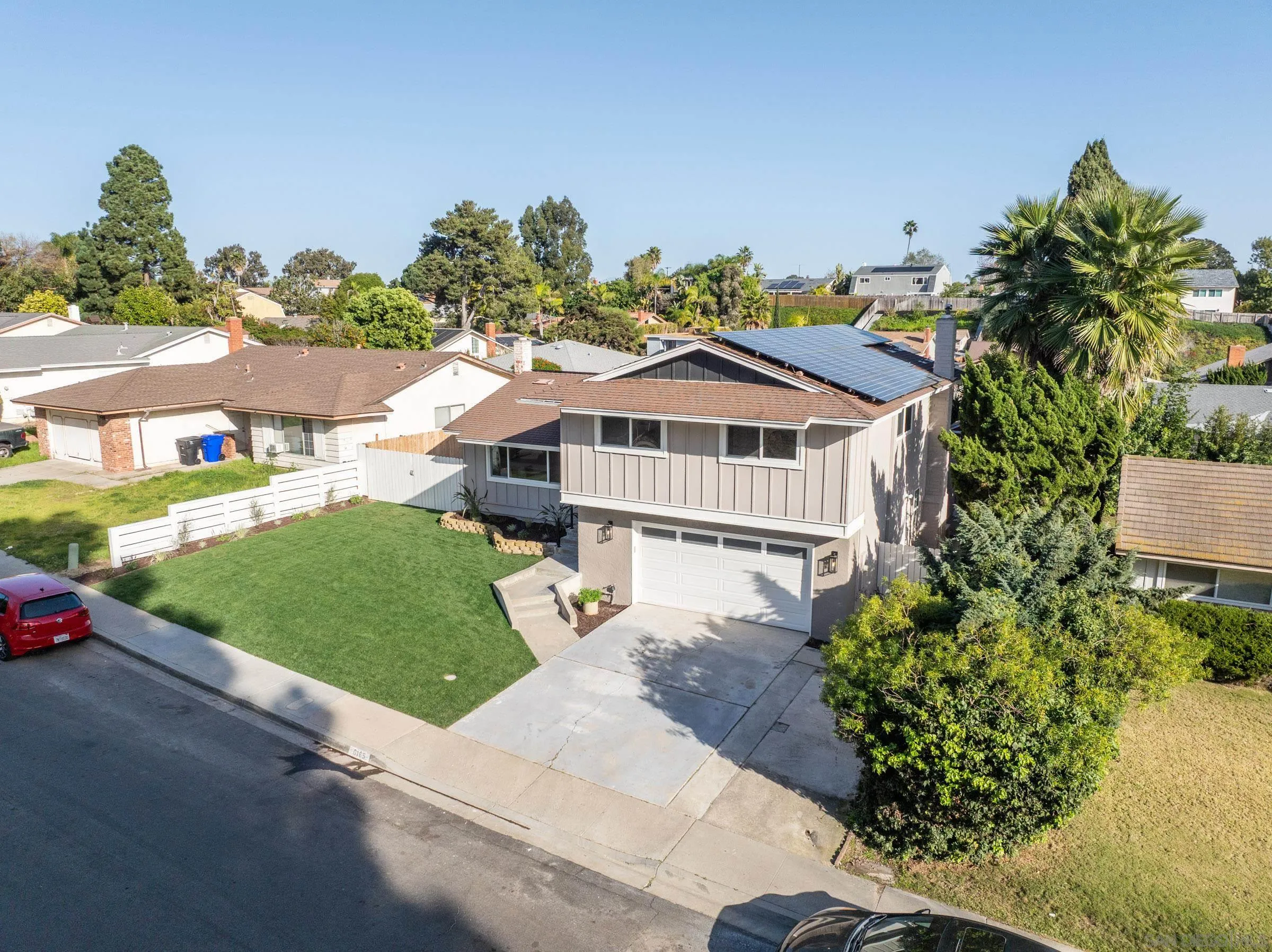 https://cdn.realtyfeed.com/cdn/127/260003103/b98344909dd5caa98829429f0038df8a.webp