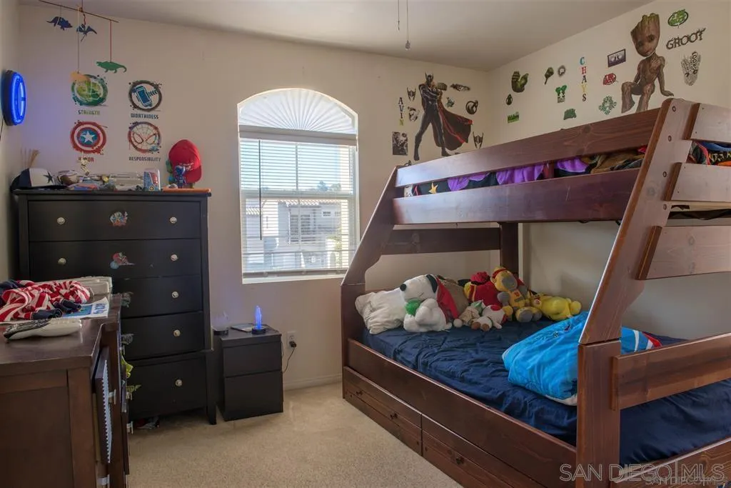 https://cdn.realtyfeed.com/cdn/127/260003104/43ac6ad25012a6507ab802bf535695e0.webp