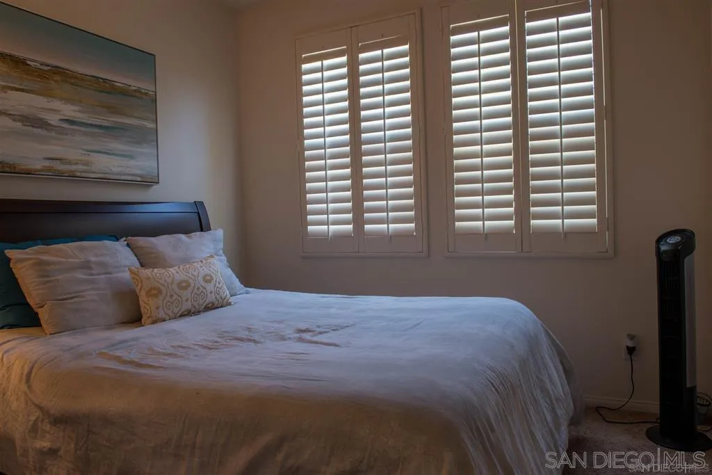 https://cdn.realtyfeed.com/cdn/127/260003104/73724ea371865ade557579351509f15e.webp