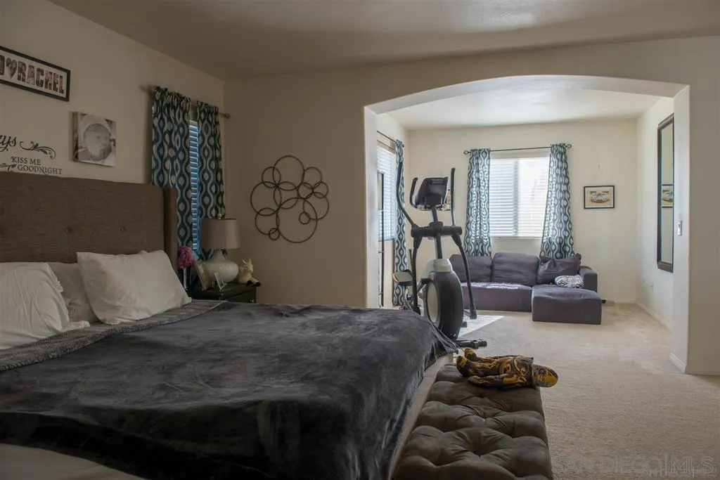 https://cdn.realtyfeed.com/cdn/127/260003104/a03e27c52b87220f846ef7b083dfea0c.webp