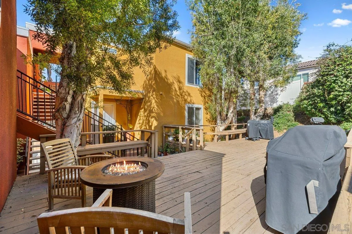 https://cdn.realtyfeed.com/cdn/127/260003110/26e8ebdf73316373c0d763fa583498ef.webp
