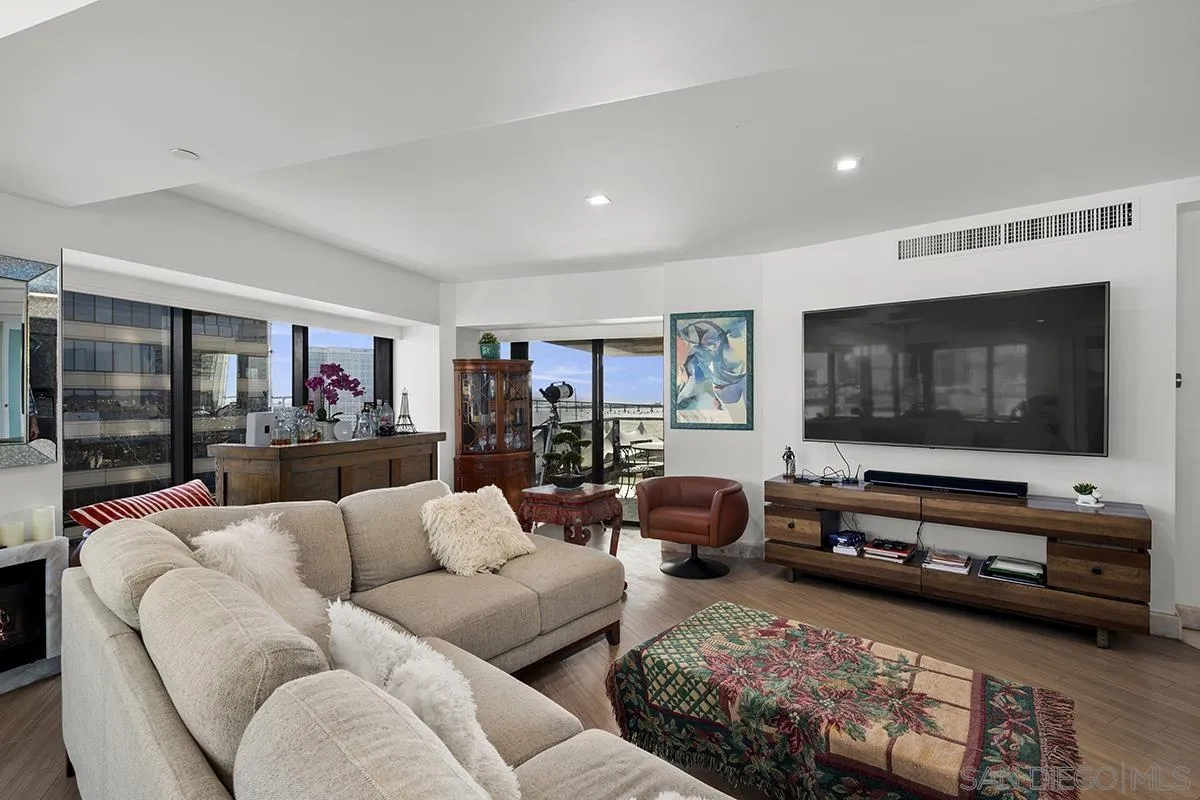https://cdn.realtyfeed.com/cdn/127/260003138/5180d61031354ad2837d7bdc9ff93e14.webp