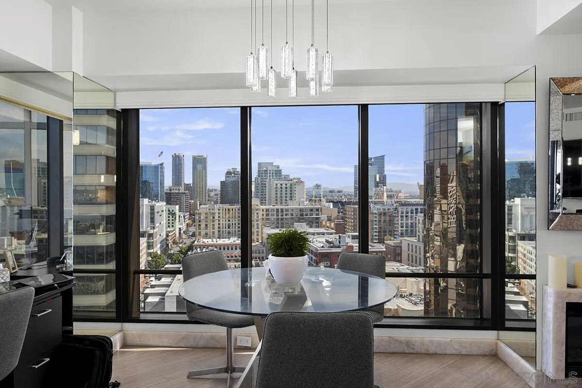 https://cdn.realtyfeed.com/cdn/127/260003138/6ffaa071a8776b03305786d3462276c0.webp