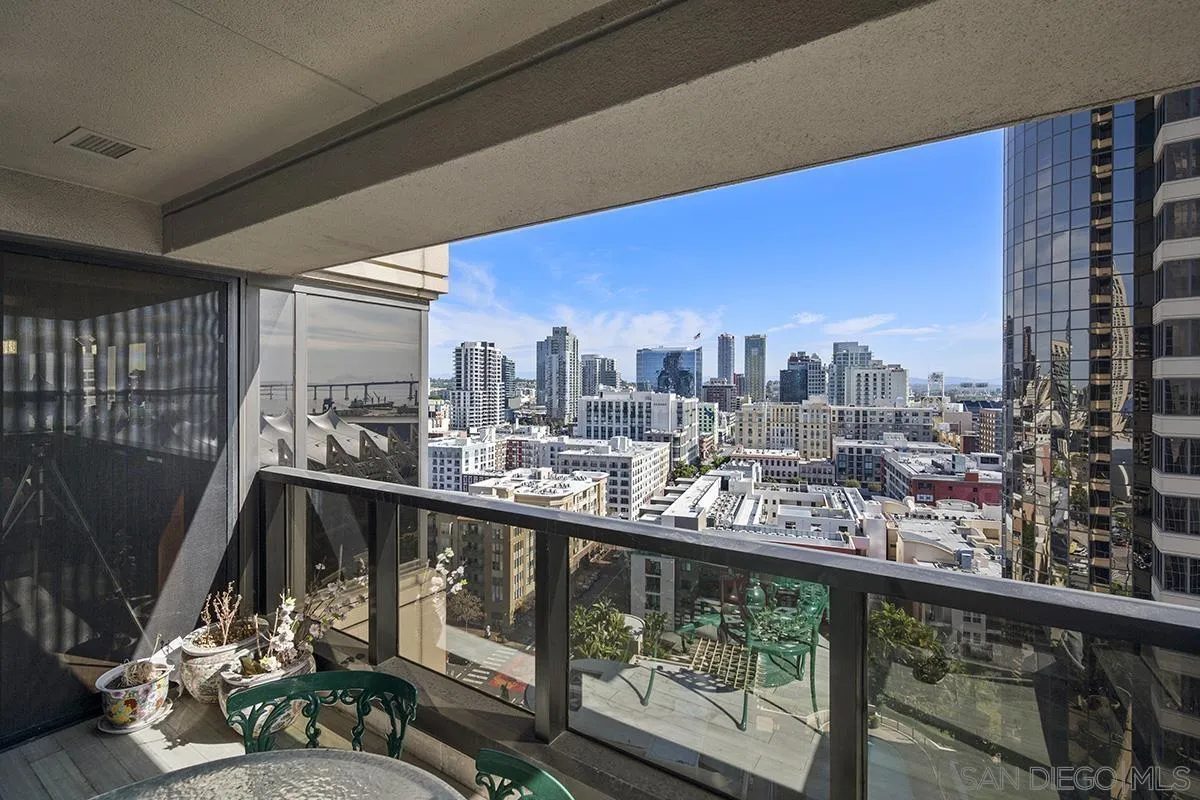 https://cdn.realtyfeed.com/cdn/127/260003138/804755f622e6ad400c9f03c47a5b5b34.webp