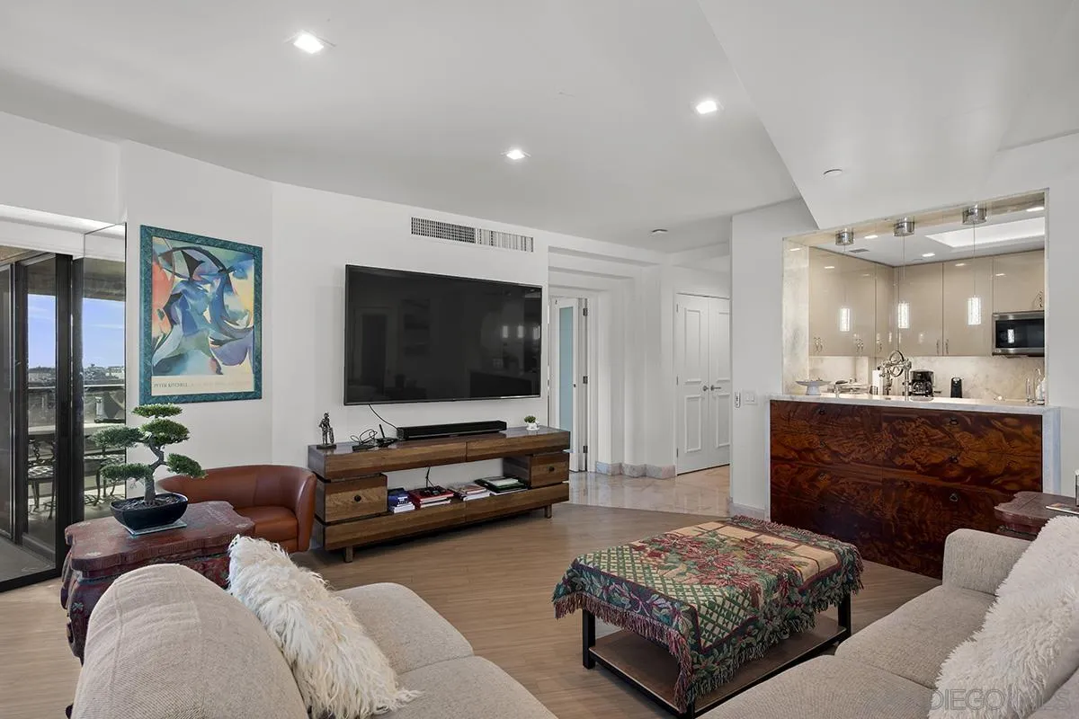 https://cdn.realtyfeed.com/cdn/127/260003138/a1cc858c62dfc85489e05268e54ce229.webp