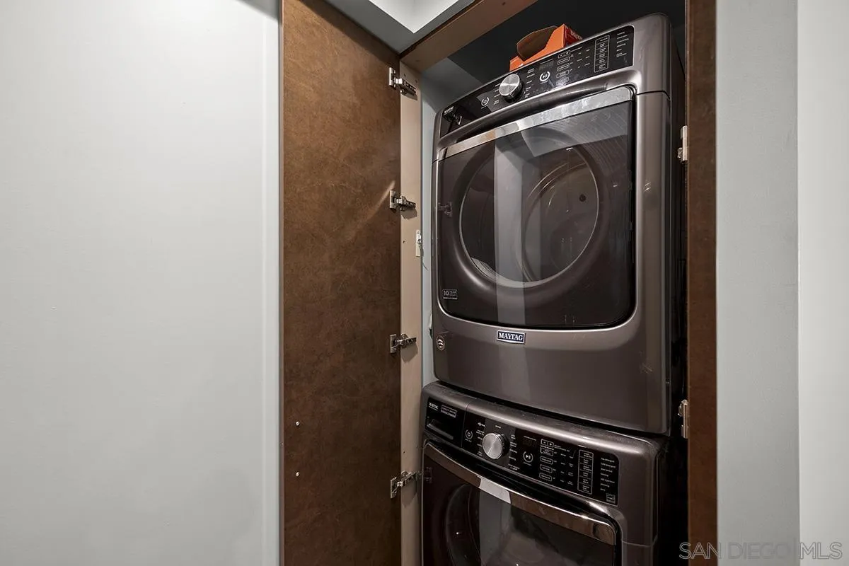 https://cdn.realtyfeed.com/cdn/127/260003138/e963c7191902b99e7c9a74ea7f19e48c.webp