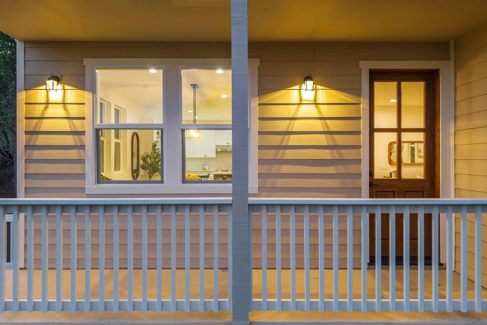 https://cdn.realtyfeed.com/cdn/127/260003146/b332ac4e78bb336b74533244edfdef21.webp