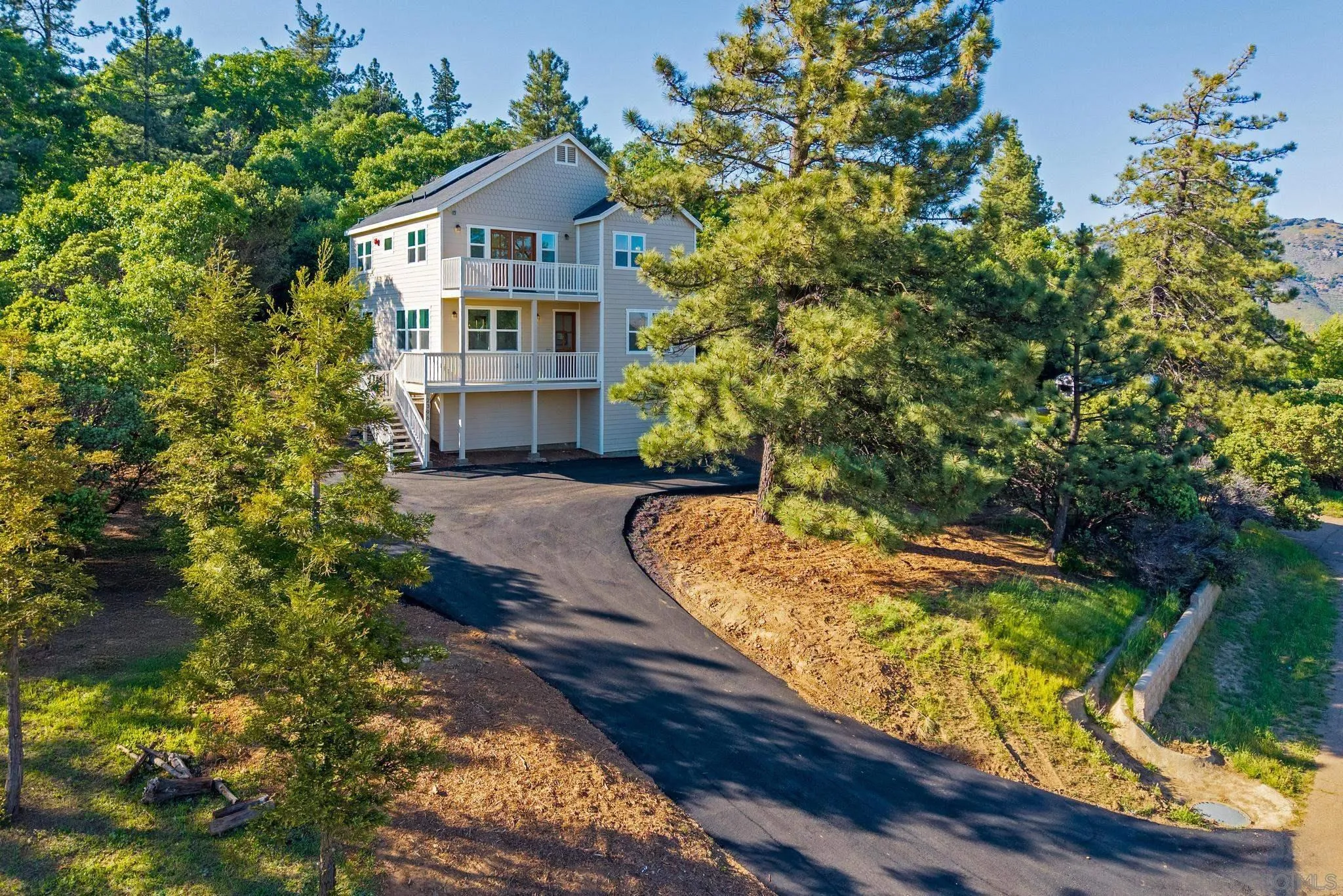 https://cdn.realtyfeed.com/cdn/127/260003146/e2bd4b20621aea7c715c03c4b0c60217.webp