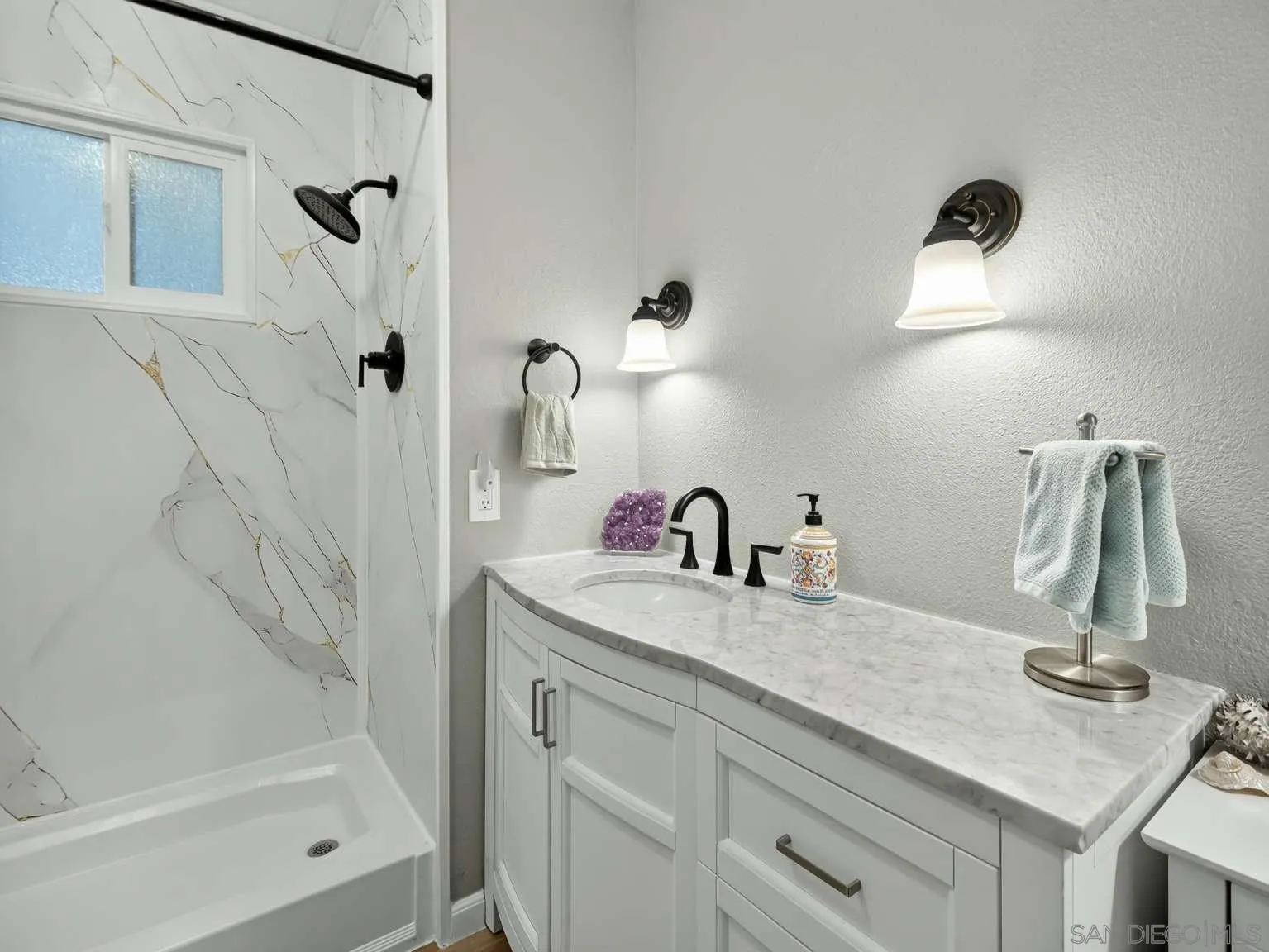 https://cdn.realtyfeed.com/cdn/127/260003147/9d0a9945414f0dc23ad83e37467f2311.webp