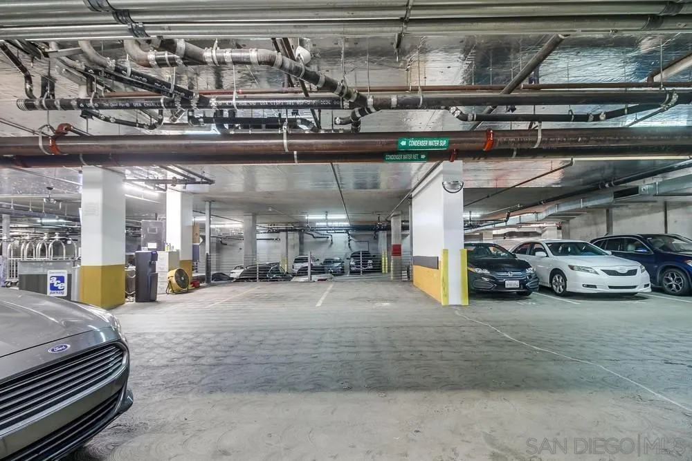 https://cdn.realtyfeed.com/cdn/127/260003151/c81130e1fa1989779ad10019570c0295.webp