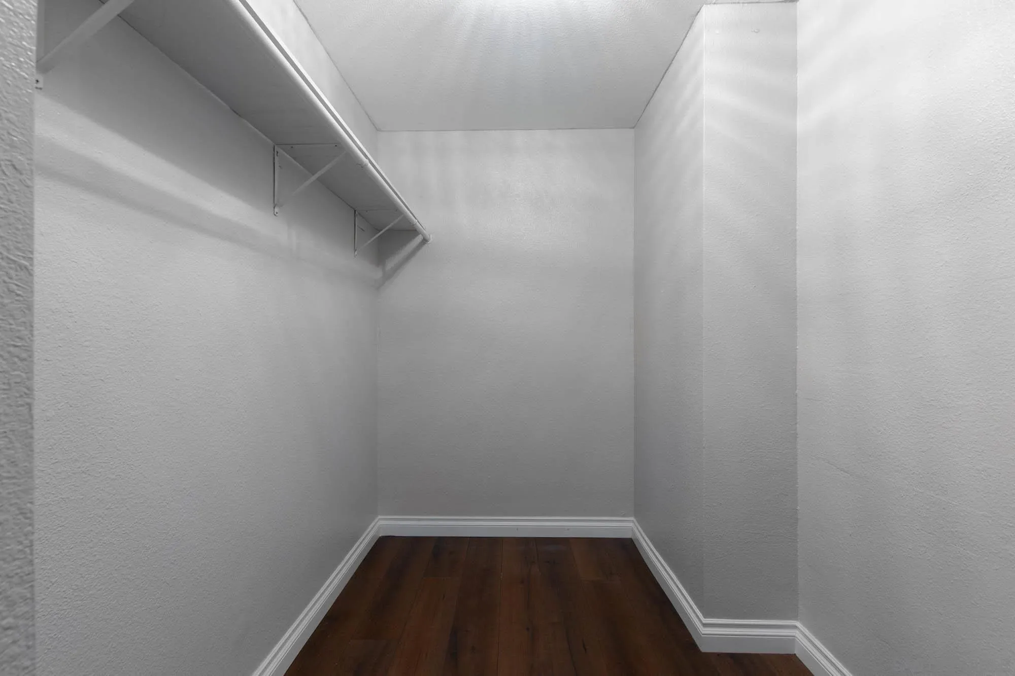 https://cdn.realtyfeed.com/cdn/127/260003154/82b6c3966202e0bd7cb9adc04708d210.webp
