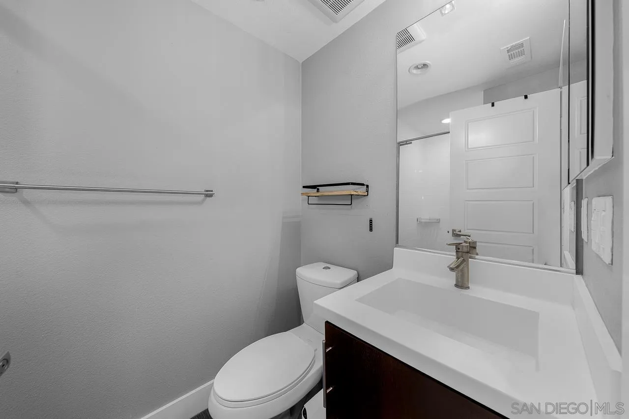 Photo #20: 260003159 Listing: Photo #20