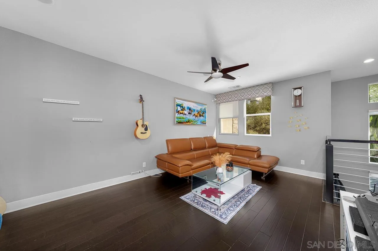 https://cdn.realtyfeed.com/cdn/127/260003159/aac1e5df55b0f07bff7e25df810e96e3.webp