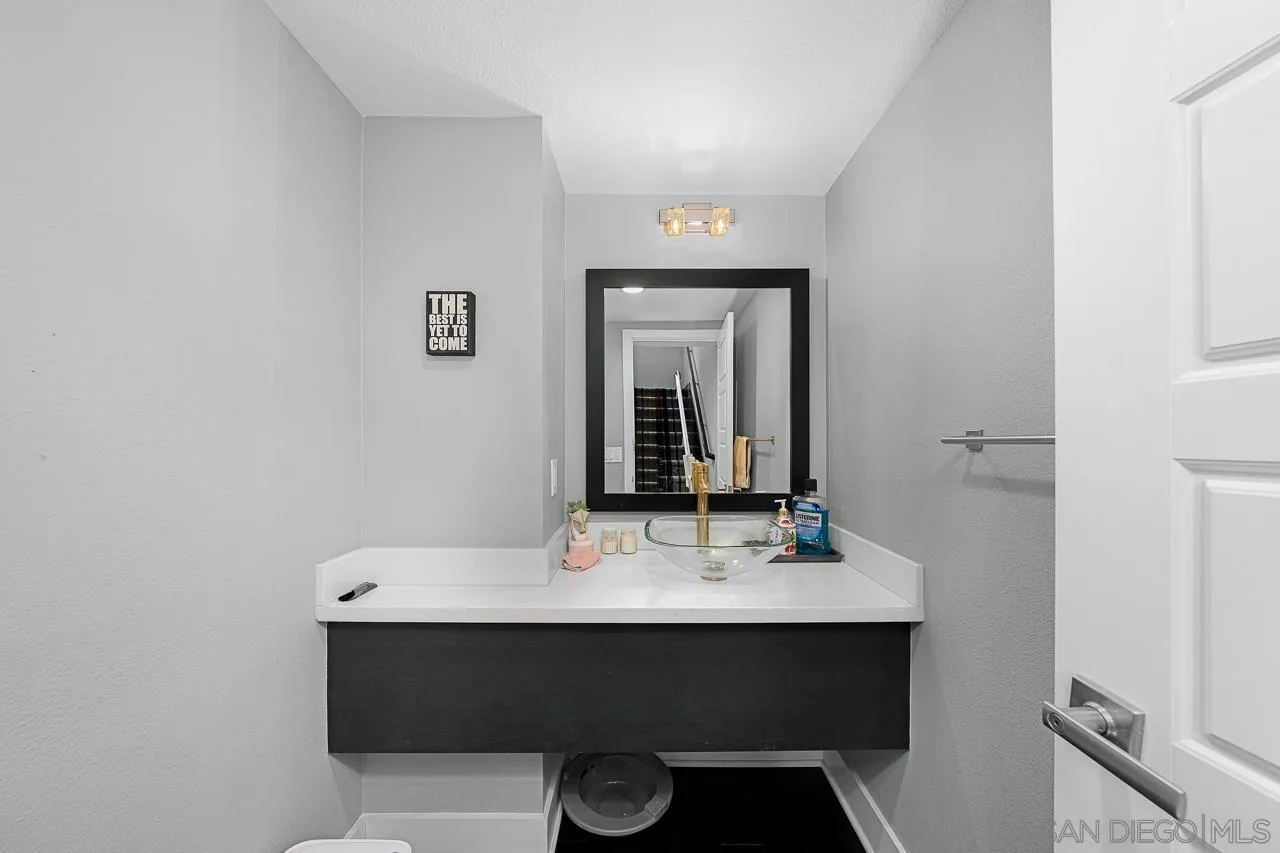 https://cdn.realtyfeed.com/cdn/127/260003159/e72adc8534b4c8c7f95fa9b036683dfa.webp