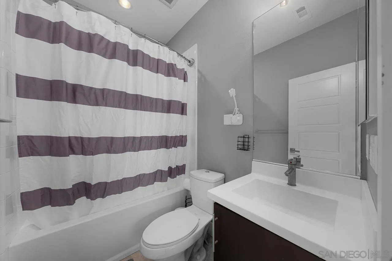 Photo #25: 260003159 Listing: Photo #25