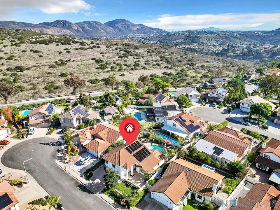 https://cdn.realtyfeed.com/cdn/127/260003165/7c0543997d859a5e64f43ba3d113b19b.webp