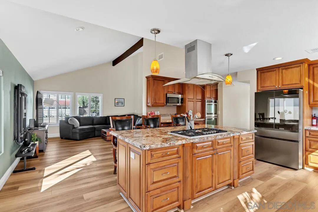 https://cdn.realtyfeed.com/cdn/127/260003165/7d13427739e86c857519113b326d330f.webp