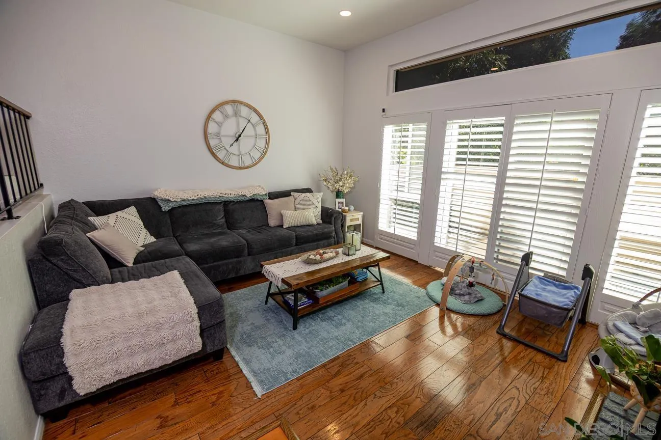 Photo #1: 260003172 Listing: Photo #1