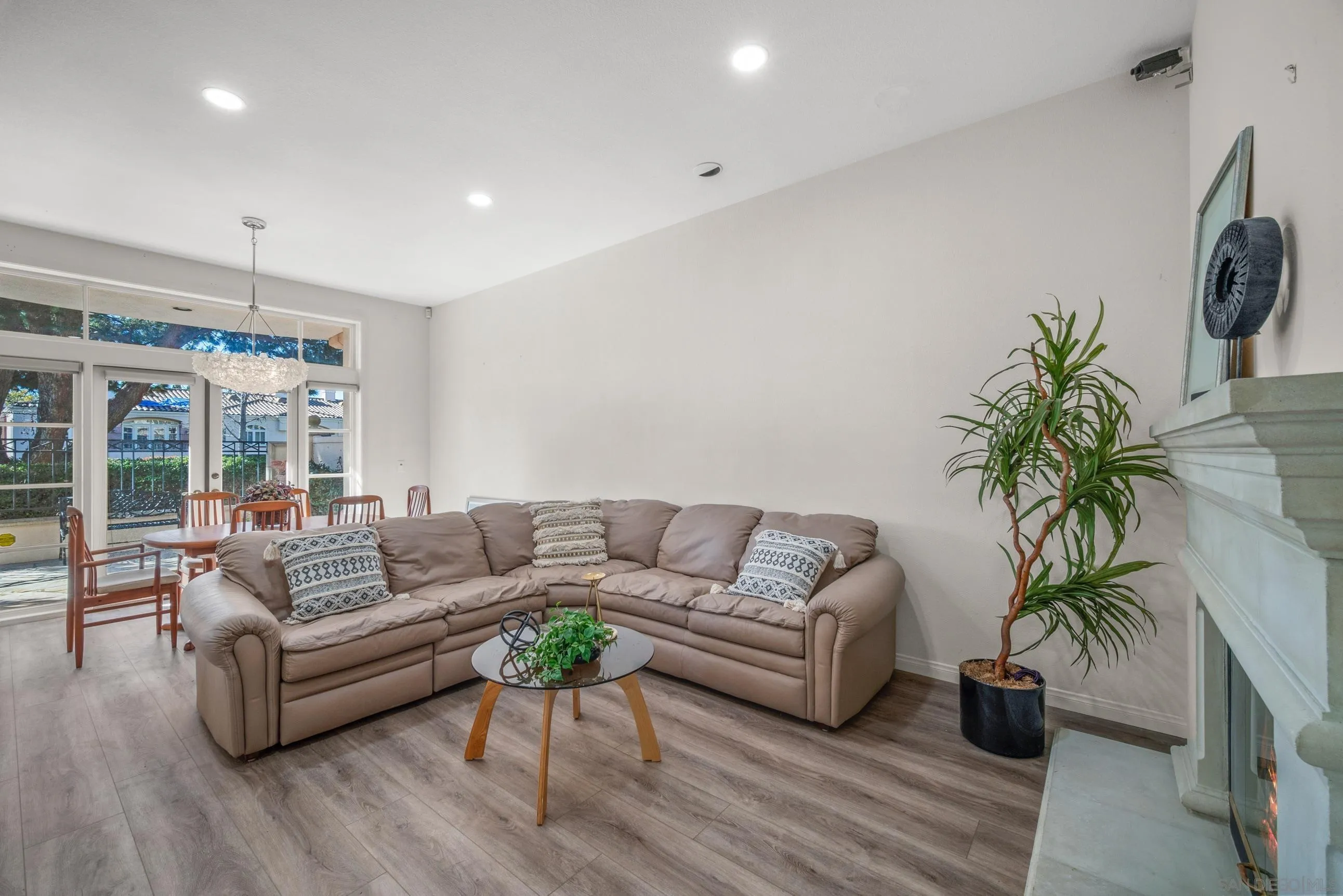 Photo #7: 260003174 Listing: Photo #7