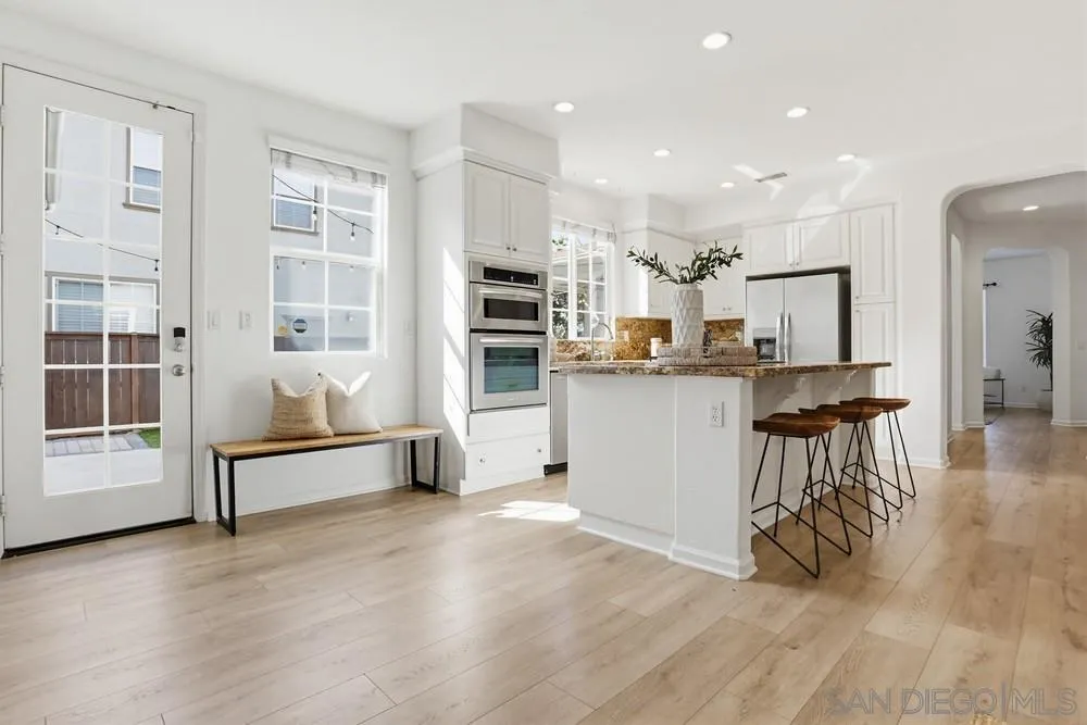 https://cdn.realtyfeed.com/cdn/127/260003176/c77ab15a03a229a4c3f8d2172edb4aa5.webp