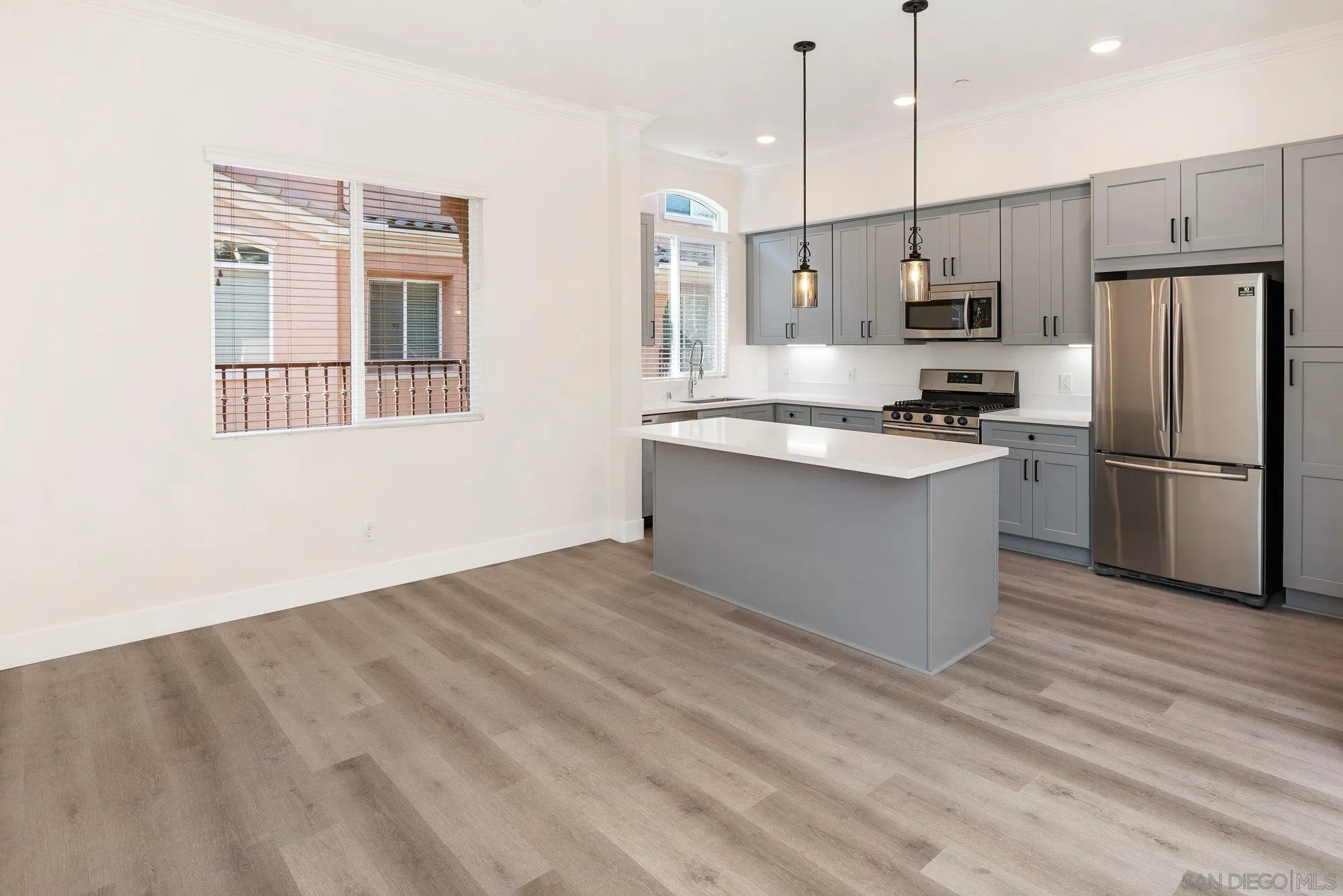 Photo #12: 260003183 Listing: Photo #12