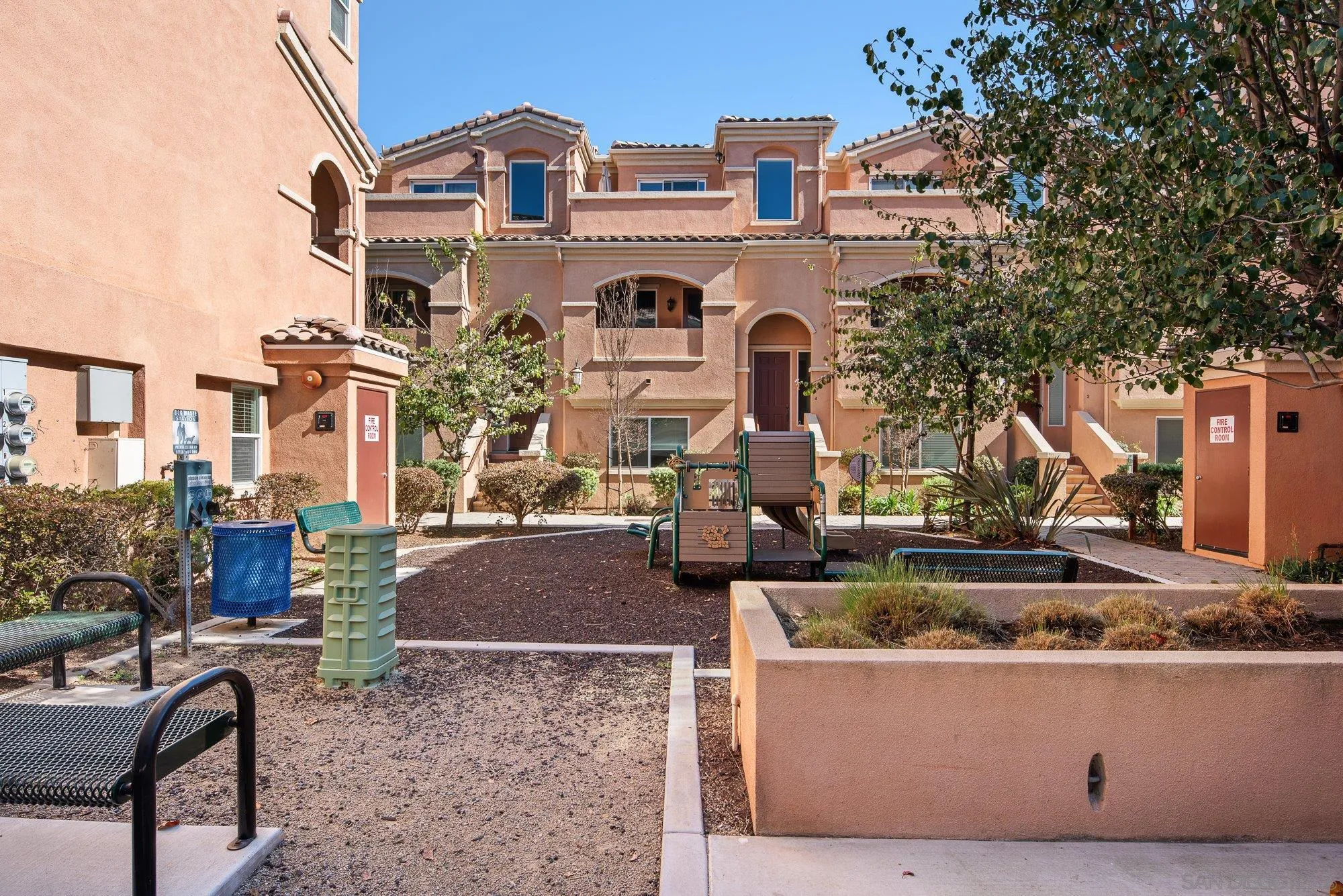 Photo #37: 260003183 Listing: Photo #37